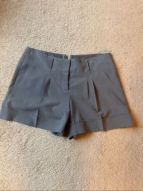 BCBGMaxAzria Gray Pleated Tailored Shorts